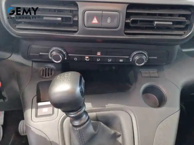 Citroën Berlingo van taille m bluehdi 100 s&amp;s bvm6 — photo 20