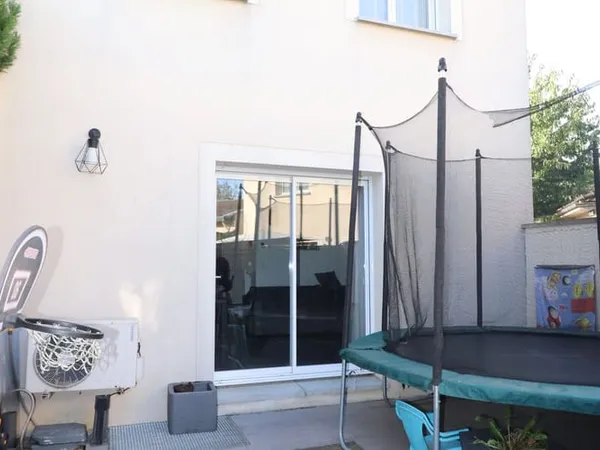 Maison 4 pièces 64 m²