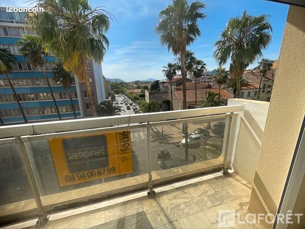 Studio 1 pièce 26 m²