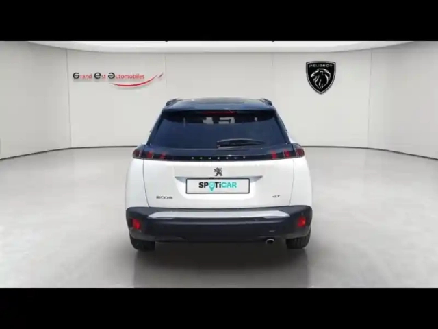 Peugeot 2008 1.5 bluehdi 130ch s&amp;s gt pack eat8 125g — photo 4
