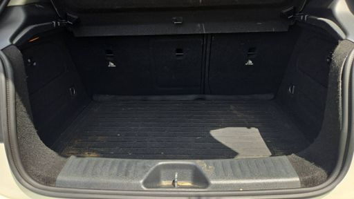 Mercedes Classe A 180 122 - Inspiration – 2015 – 84650 km – Essence – Boîte Manuelle — photo 42