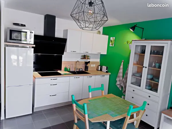 Appartement 2 pièces 40 m² + place parking - Le Coudray Montceaux