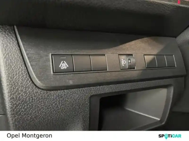 Opel Vivaro fg m 2.2 diesel 150ch automatique — photo 15