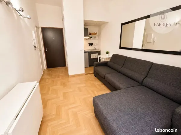 Studio 1 pièce 17 m²