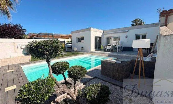 Maison de plain-pied 5 pièces 120 m²