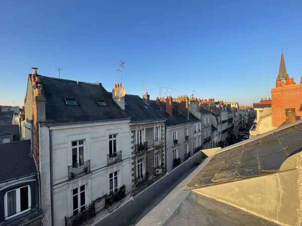 Appartement à louer Rue Joffre à NANTES