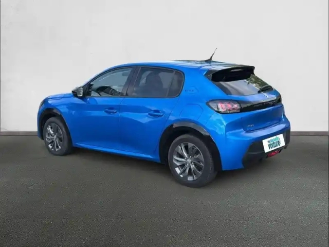 Peugeot 208 electrique 50 kwh 136ch — photo 7