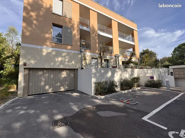 Parking/box 12 m² aix en provence