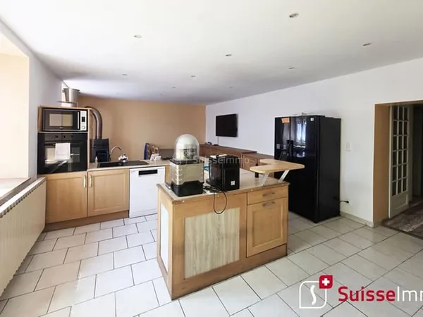 Maison Fontenelle-montby 5 pièce(s) 141 m2