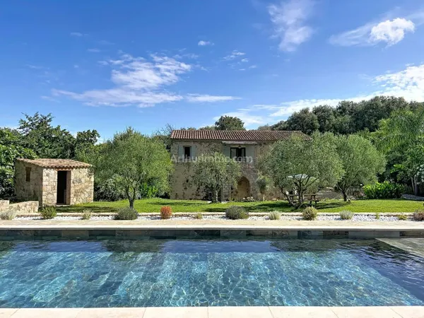 Maison 5 pièces 155 m²