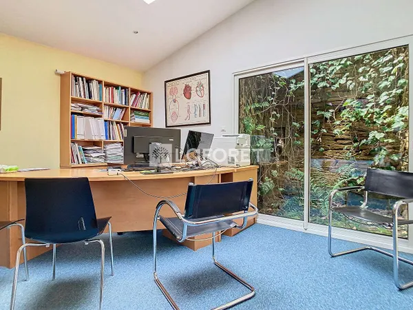 Local 44 m²
