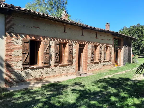 À vendre longère lauragaise du 19è