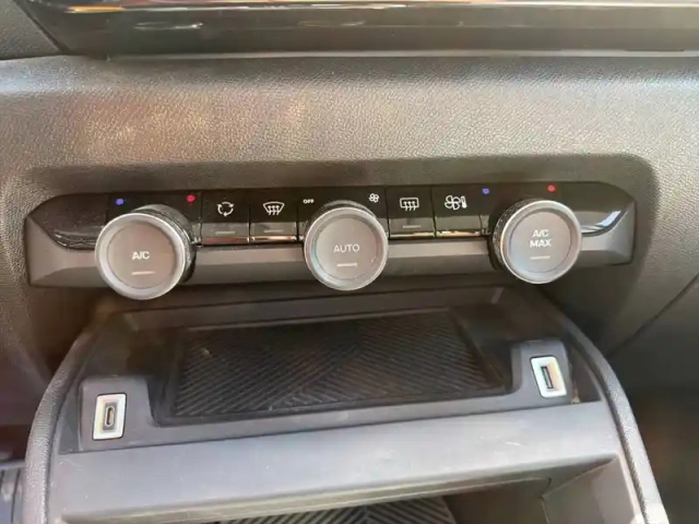 Citroën C4 e- 136 ch autonomie standard  automatique — photo 18