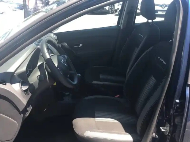 Dacia Sandero tce 90 e6c — photo 16