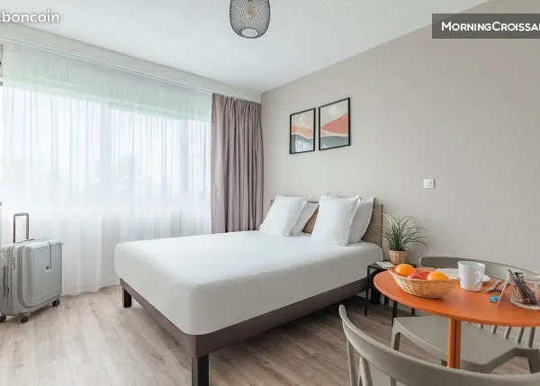 Studio 1 pièce 18 m²