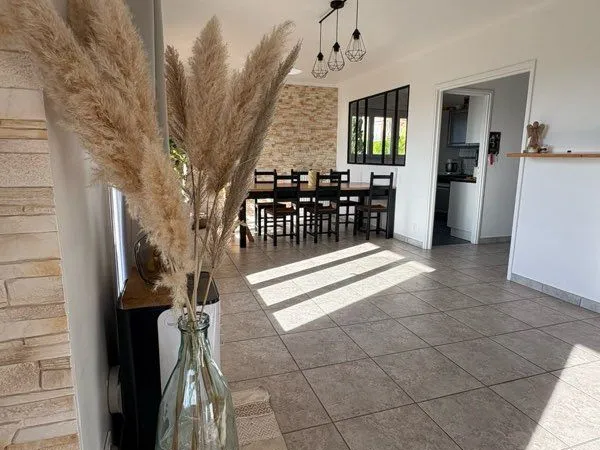 Maison familiale rénovée avec vue exceptionnelle
