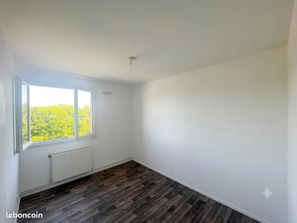 Appartement 4 pièces 76 m²
