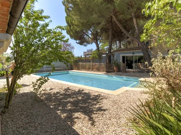 Ensemble Immobilier composé de 4 logements