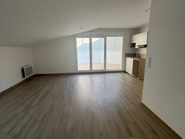 Beau et grand Studio de 36m² à Draguignan