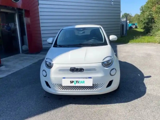 Fiat 500 e 95ch — photo 2