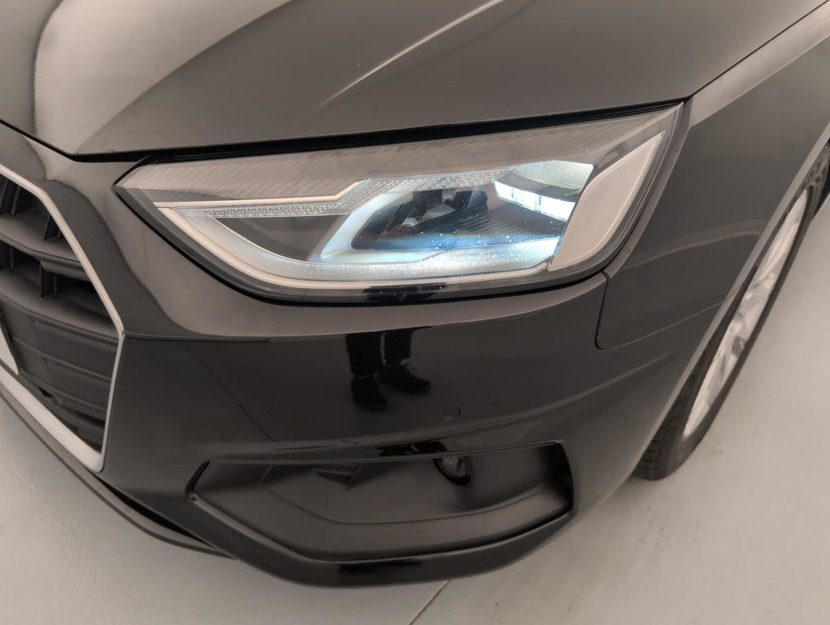 Audi A4 Avant — photo 20