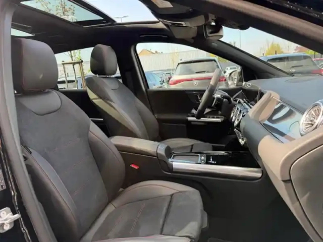 Mercedes Classe B 200 d amg line — photo 17