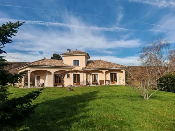 Maison de 136m2 à louer sur Cellieu