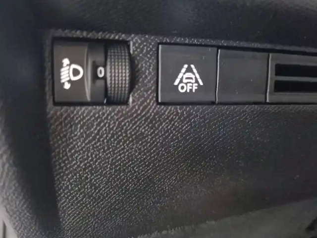 Citroën C4 puretech 100 s&amp;s bvm6 — photo 48
