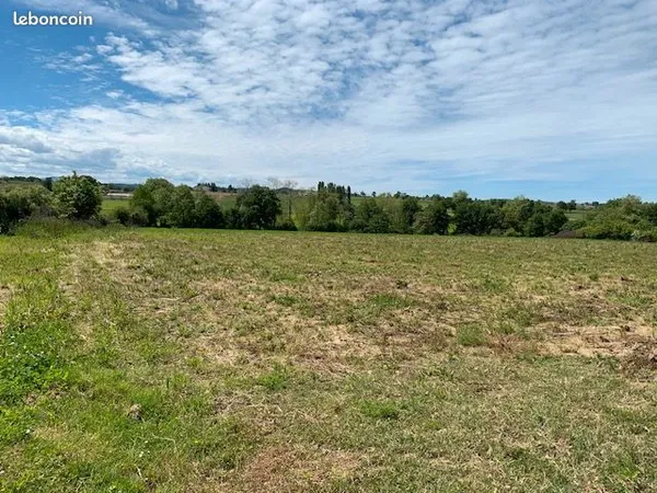 Terrain 1500 m² SAINT PALAIS