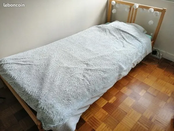 Chambre colocation meublée