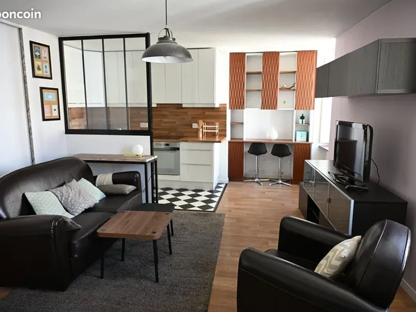 Appartement meublé 48 m² - rue Notre Dame aux Chartrons