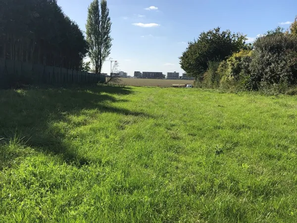 Terrain en individuel 450 m²