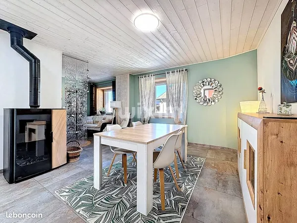 Maison 6 pièces 153 m²