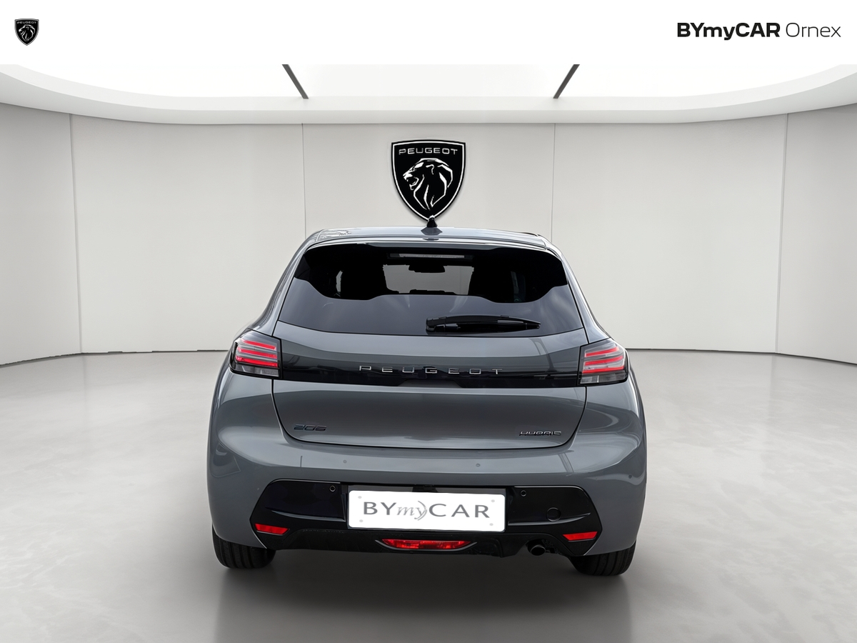 Peugeot 208 Hybrid 110 e-DCS6 — photo 4