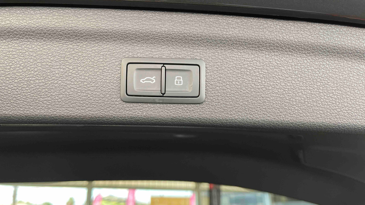 Audi Q3 35 TFSI 150 ch S tronic 7 — photo 24