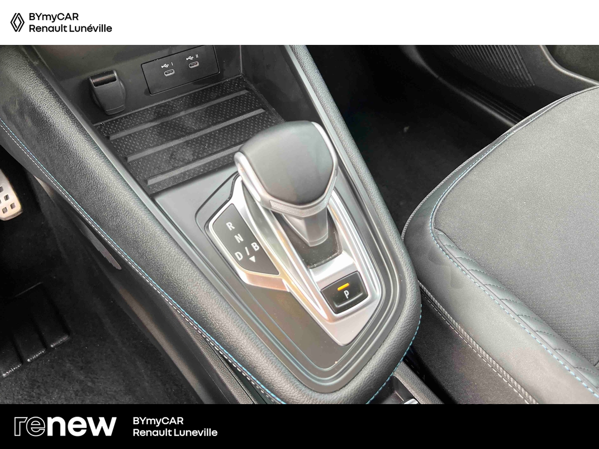Renault Captur E-Tech full hybrid 145 ch — photo 22