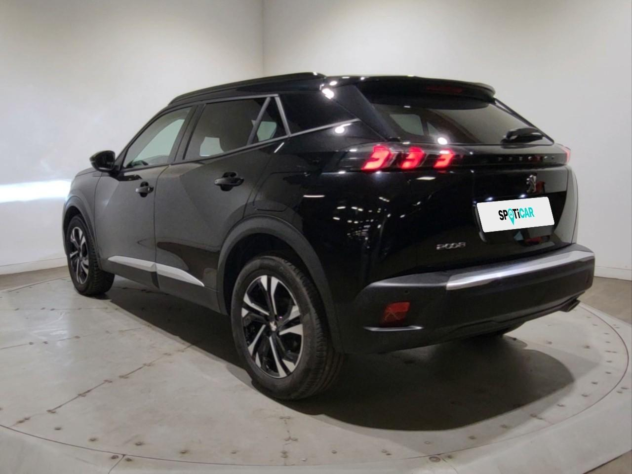 Peugeot 2008 bluehdi 130 s&s eat8 allure — photo 3