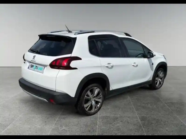 Peugeot 2008 1.2 puretech 110ch crossway s&amp;s — photo 5