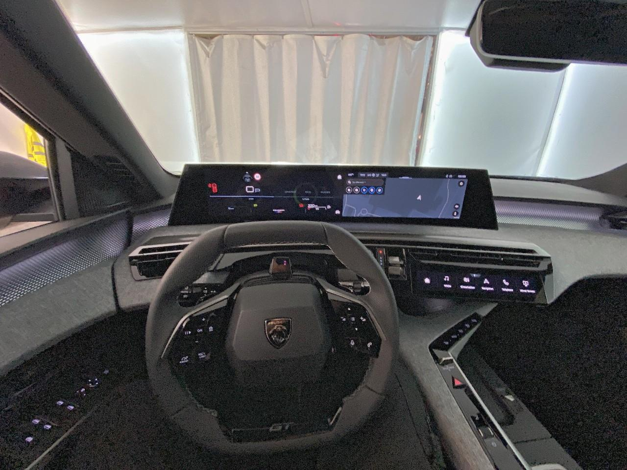 Peugeot 3008 hybrid 145 e-dcs6 gt — photo 12