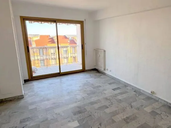 Studio 1 pièce 29 m²