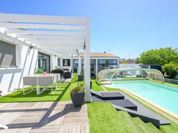 Pavillon de 7 pièces principales