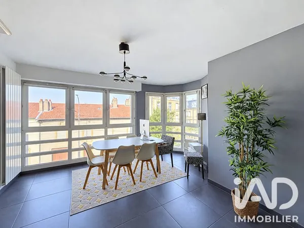 Appartement 4 pièces 97 m²