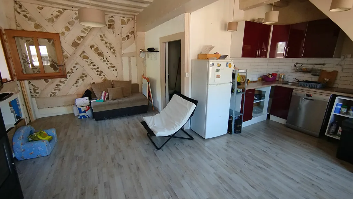 Photo 3
