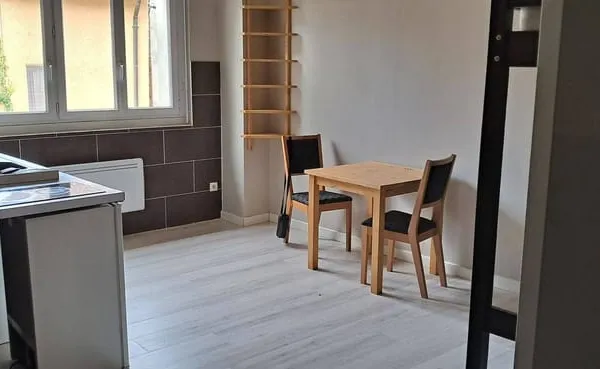 Studio 1 pièce 23 m²