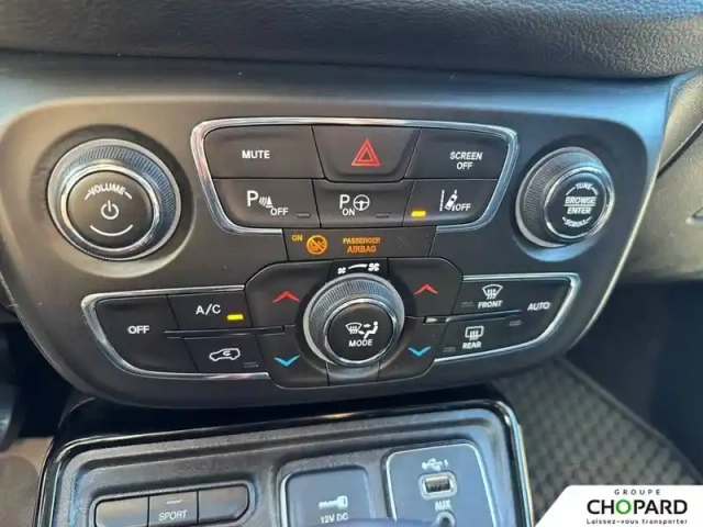 Jeep Compass 1.3 gse t4 150 ch bvr6 — photo 19