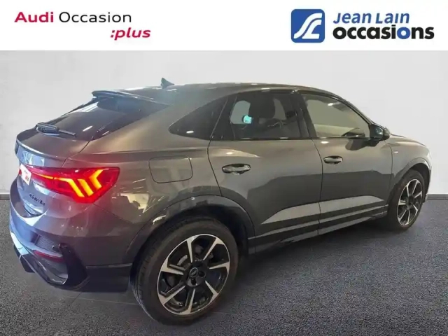 Audi Q3 sportback 45 tfsie  245 ch s tronic 6 — photo 5