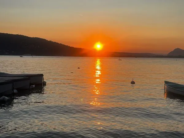 Magnifique appartement avec vu lac