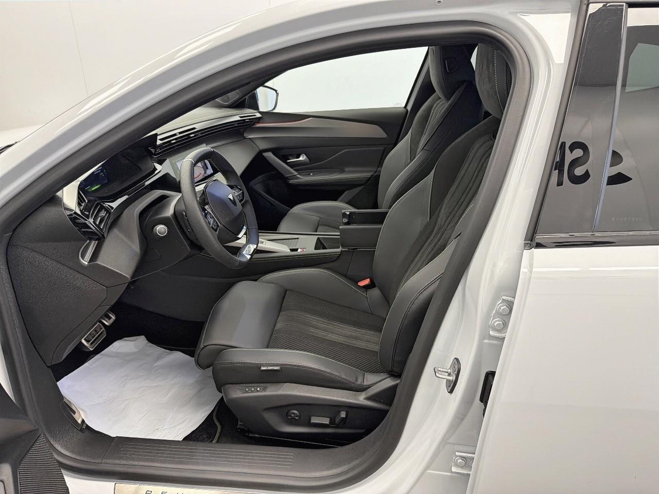 Peugeot 408 hybrid 136 e-dcs6 gt — photo 9