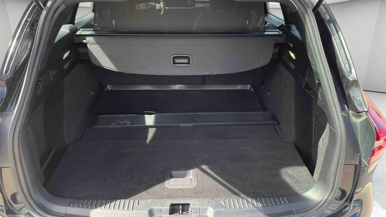 Ford Focus SW 1.0 EcoBoost 155 S&amp;S mHEV Powershift — photo 5