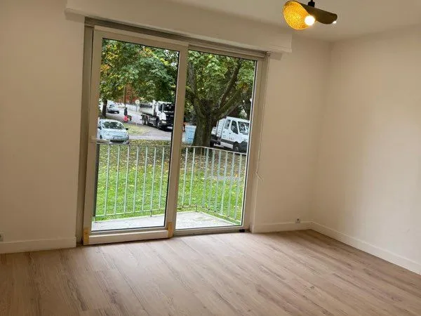 Bel Air T3 de 65 m² avec balcons et terrasse